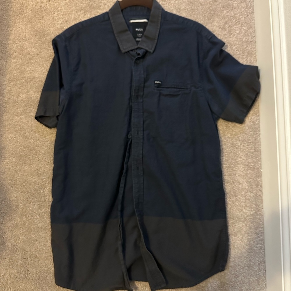 Men’s 2 tone RVCA